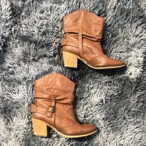 WET SEAL Leather And Wood Tan Neutral Booties 7.5 Women’s